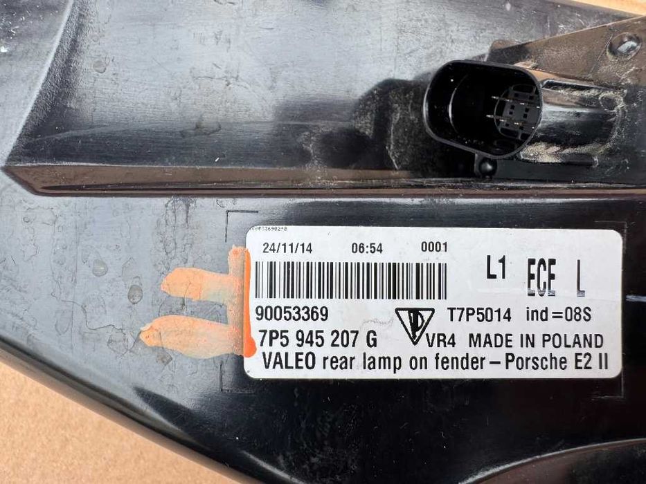 Stop tripla stanga LED Porsche Cayenne 7P5 92A 958 Facelift