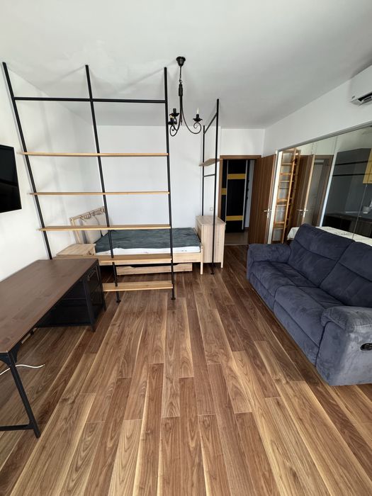 Proprietar inchiriez studio garsoniera 20 th residence Petrache poenaru