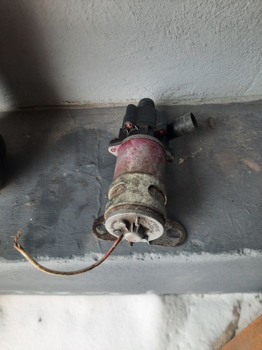 Мерседес 124 102двигатель запчасти