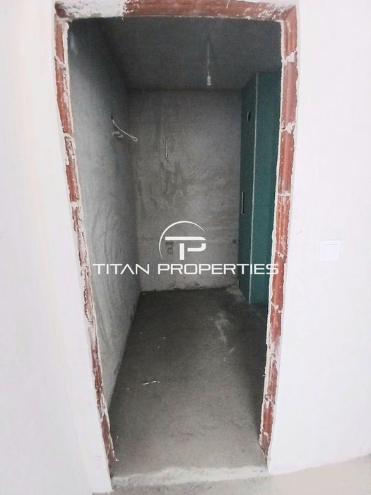 Продава се Тристаен апартамент в Пловдив, Южен - 95 кв.м за 1022 €/кв.м - Снимка #4