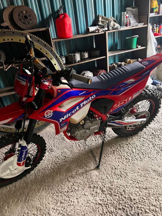 Nicot moto 300куб