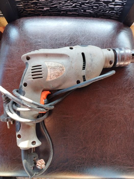 Masina de gaurit/bormasina