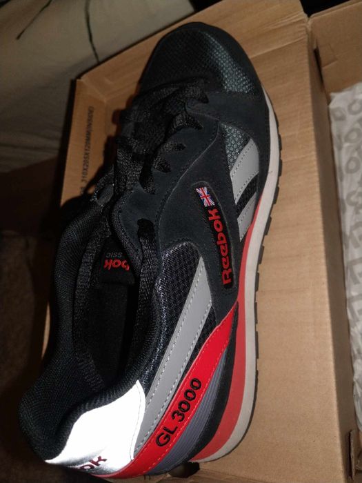 Маратонки Reebok размер 44