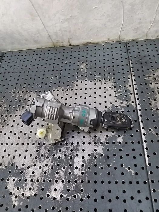 Contact auto cu cheie hyundai i10 ba ia 865tba