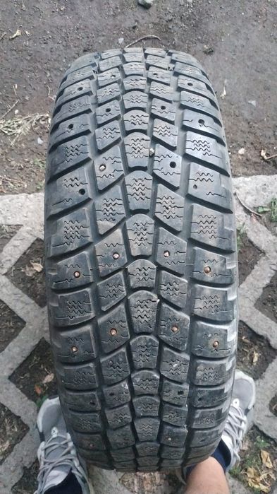 Зимняя шина с диском на 14.