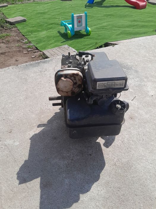 Двигател за мотофреза