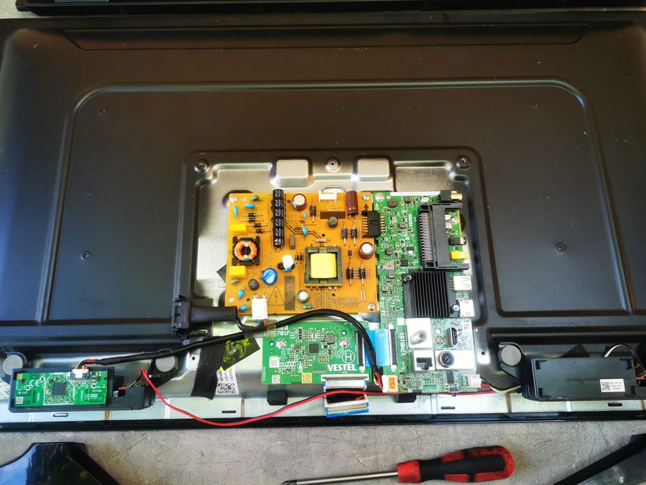 piese vestel televizor smart Horizon LCD TV 32 placa baza sursa t-con