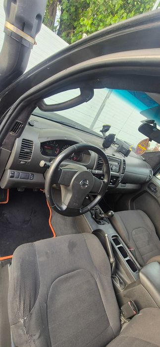 Nissan navara de vanzare