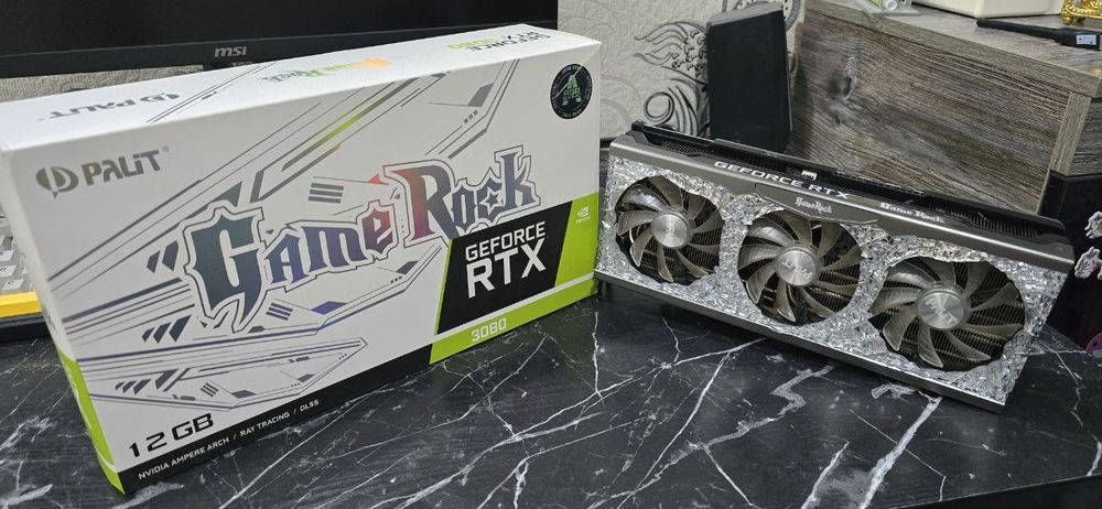 Rtx 3080 12gb редкая  обновленная версия по сути 3080superрсия
