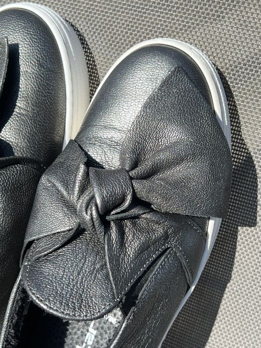 Дамски нови обувки естествена кожа