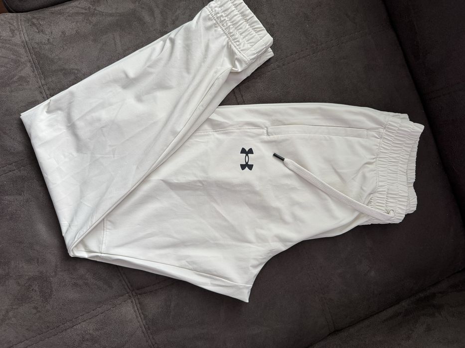 Анцуг  UNDER ARMOUR-нов!