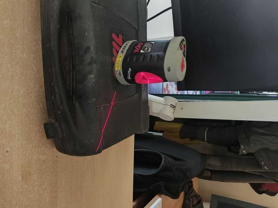 laser nivel cu autonivelare skil