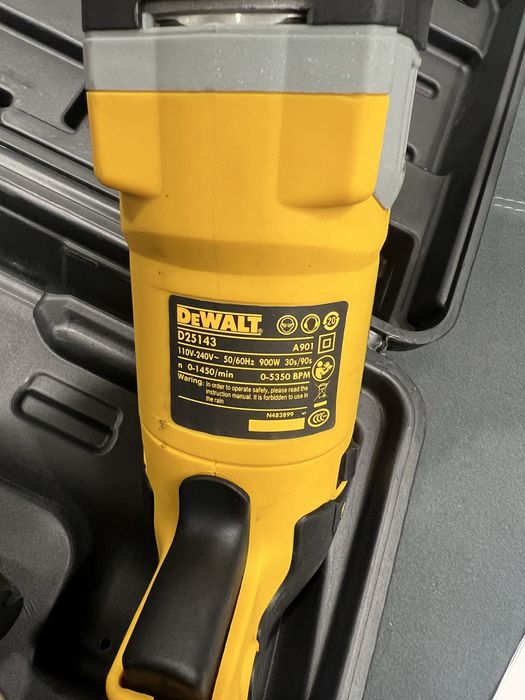 Перфоратор Dewalt 25143K