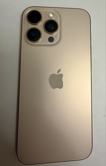 iPhone 16 pro max - перфектно  състояние
