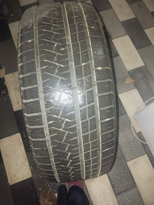 Балон Tayota Land CRUISER 200