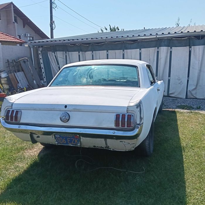1965 Ford Mustang V8