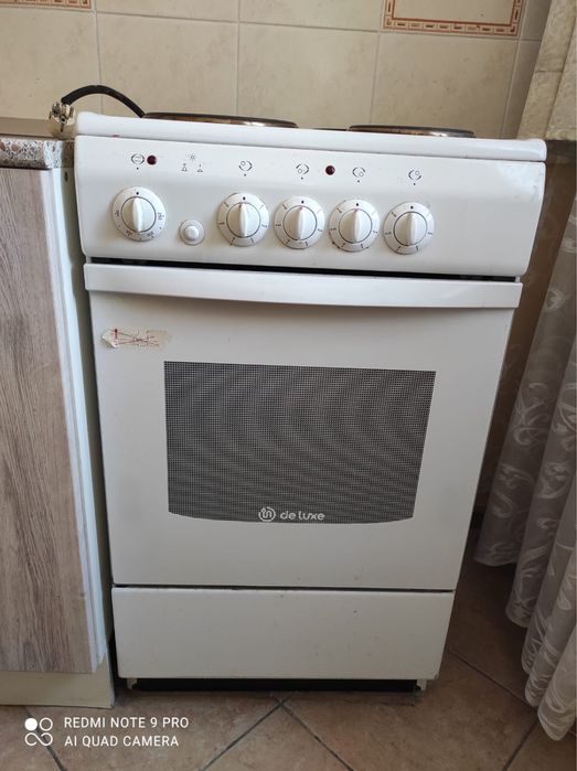 Электроплита Deluxe