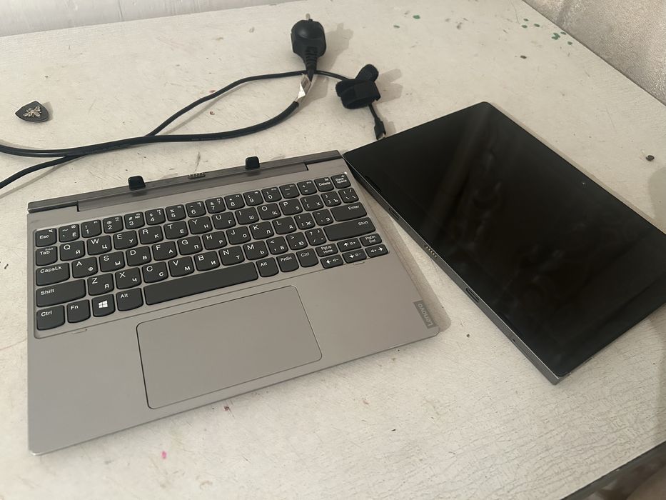 Netbook Lenovo планшет