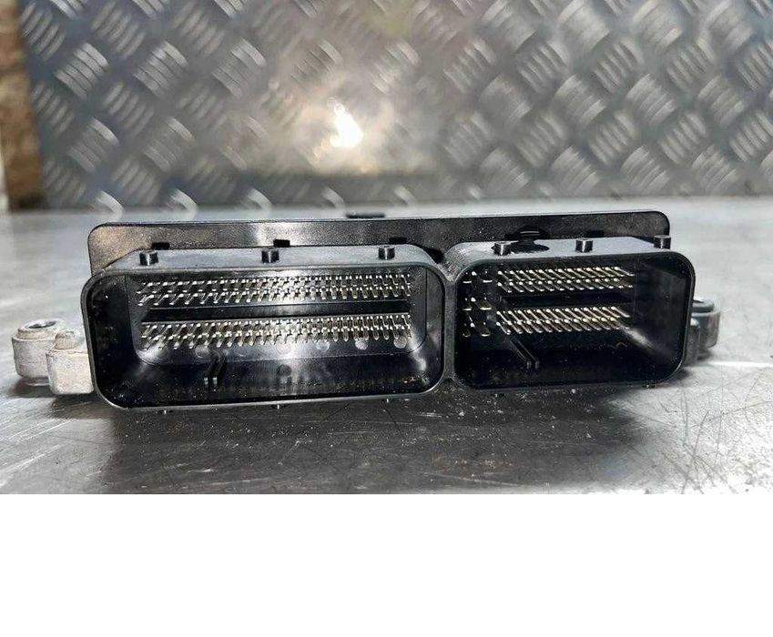 ECU Компютър за Volvo S80 - module part #30646931AB 2797009170 0000022727