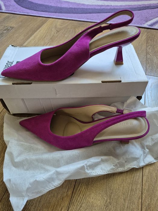 Дамски обувки без пета