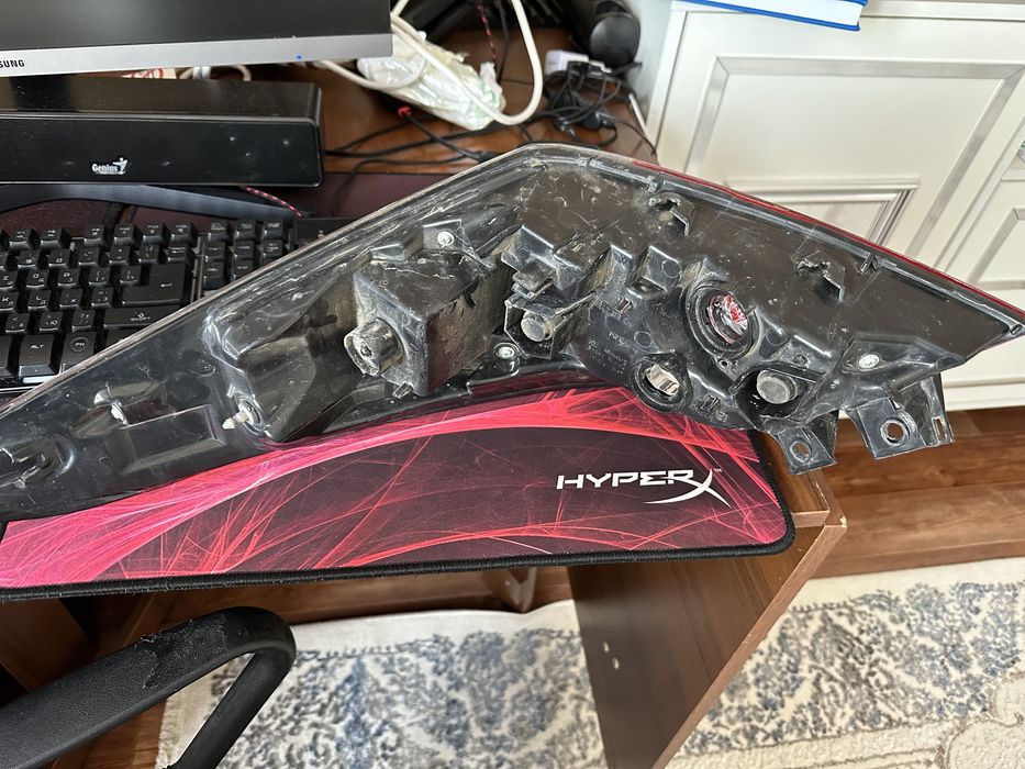 Задная фара камри 70