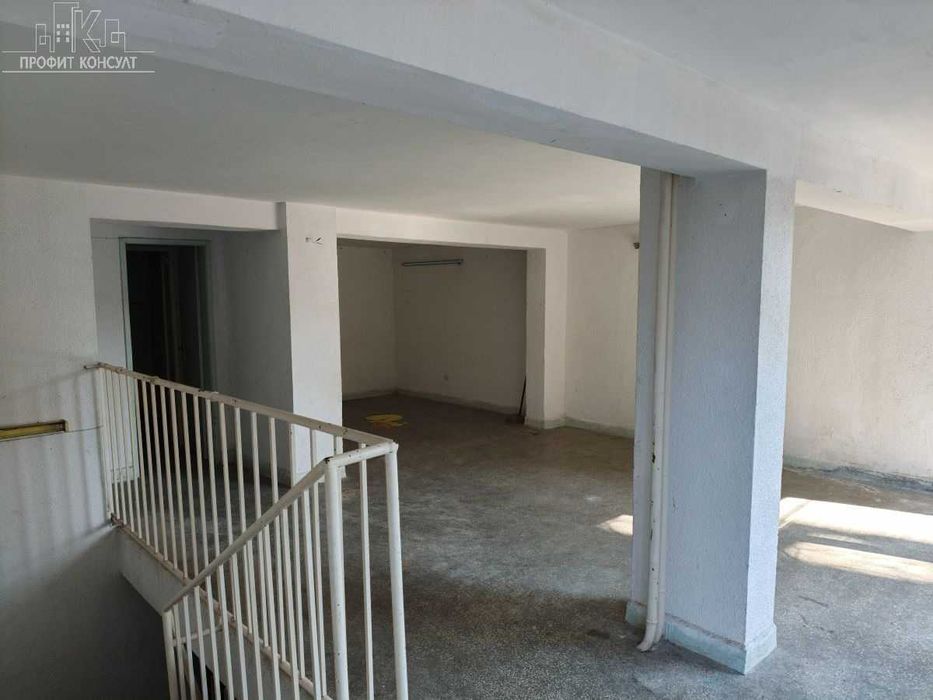 Продава се Магазин в Велико Търново, Център - 220 кв.м за 255 €/кв.м - Снимка #3