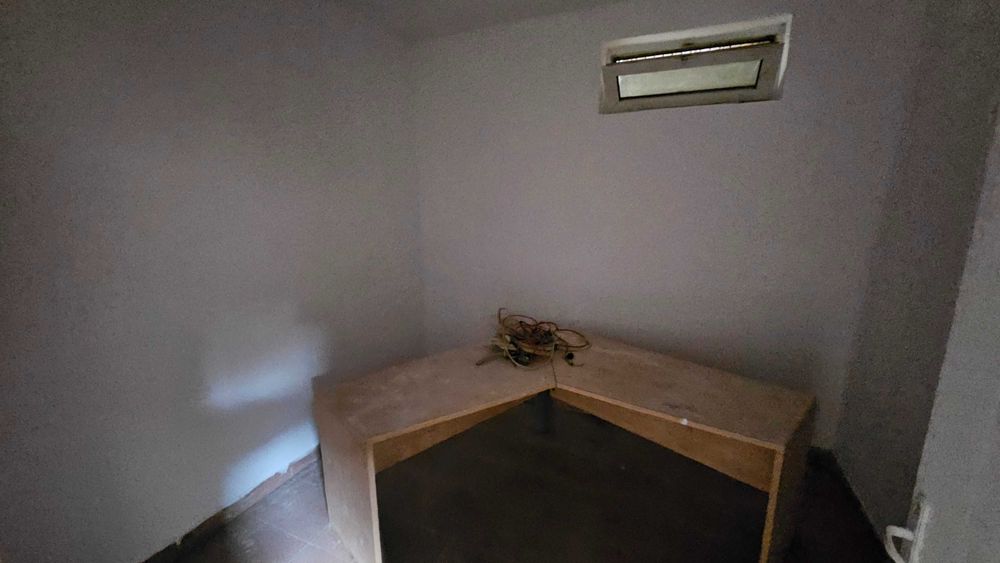 Т О – 86 Продава се партерен търговски обект в кв. Възраждане!