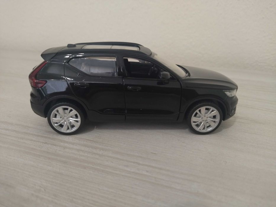 Метална количка Volvo XC40 Recharge !!!