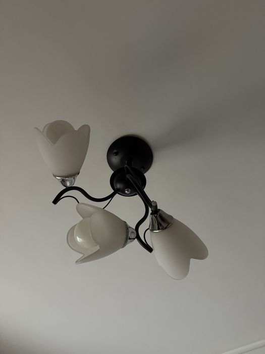 Продам люстру и led светильник