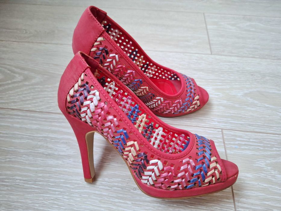 Дамски обувки Tendenz