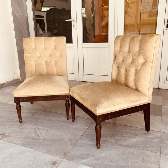 Елегантни винтидж столове вдъхновени от движението Луи 16-ти