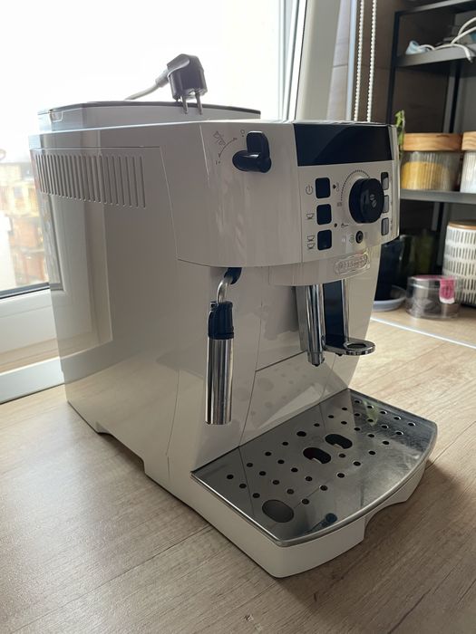 Delonghi Magnifica S