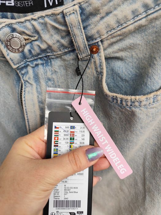 Нови накъсани дънки с висока талия Фишбон (New Yorker), М размер