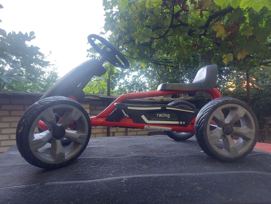 Продавам детска количка