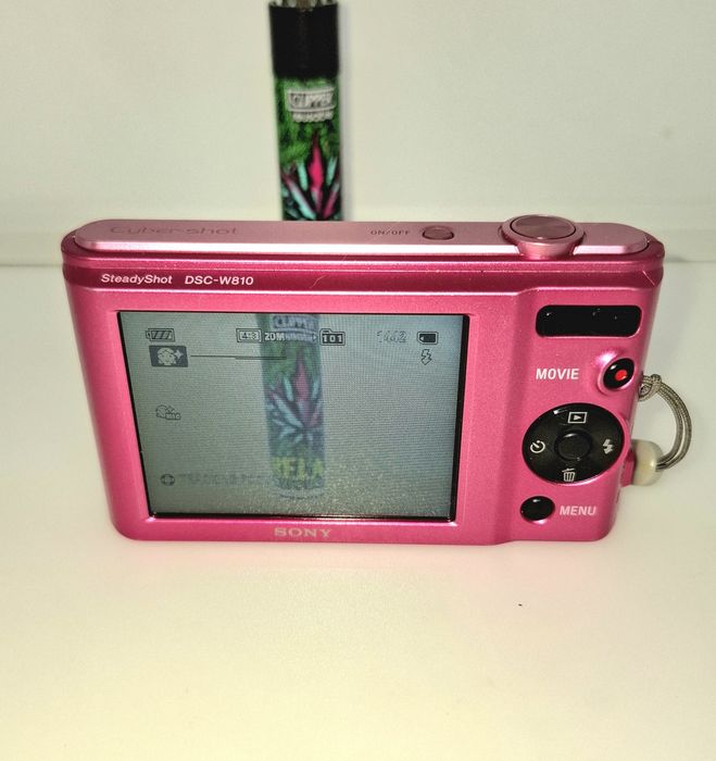 Sony Cyber-shot DSC-W810 (Розов) – Компактен дигитален фотоапарат, камера. Пълен комплект и състояние КАТО НОВО