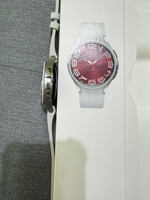 Часовник Samsung galaxy watch 6