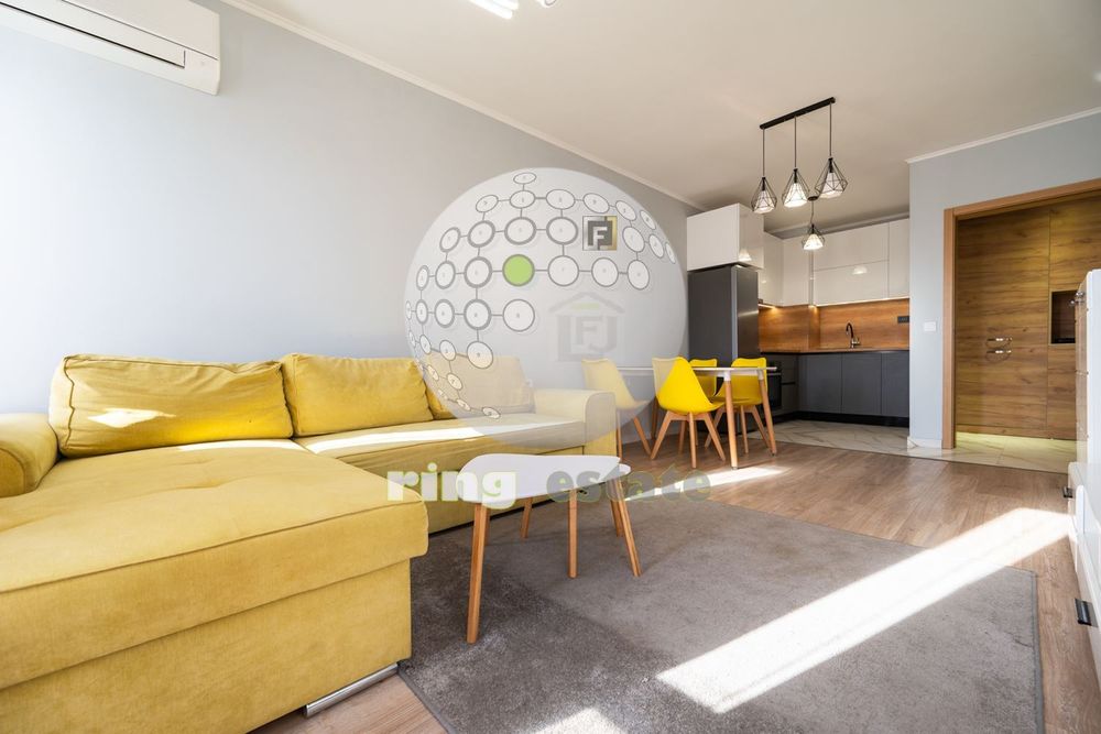 Луксозно обзаведен двустаен с гледка към Родопите