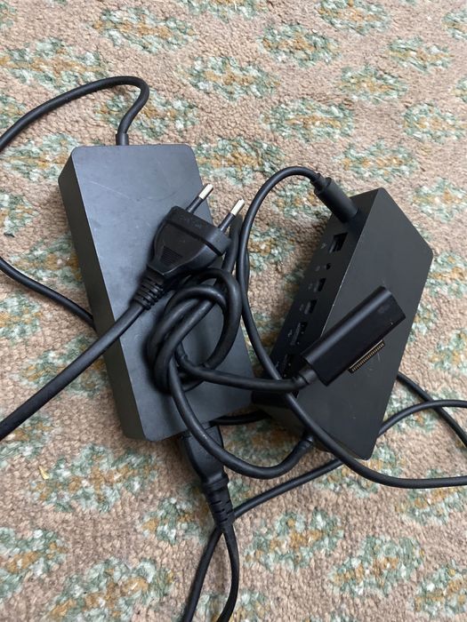 Incarcator + docking station laptop - tableta Microsoft