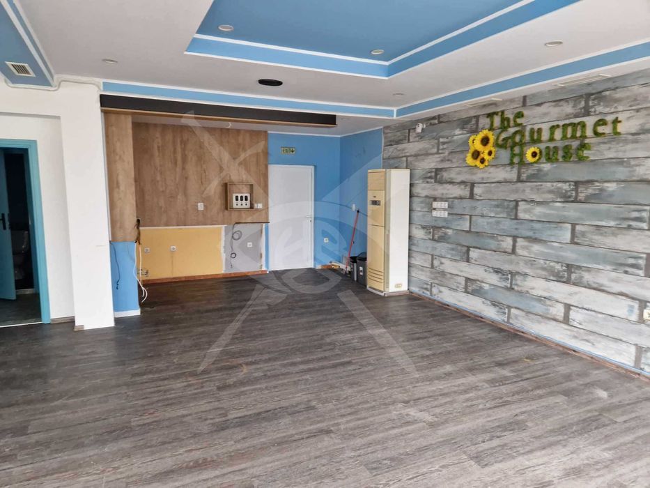 Продава се Заведение в Варна, Бриз - 135 кв.м за 2500 €/кв.м - Снимка #2