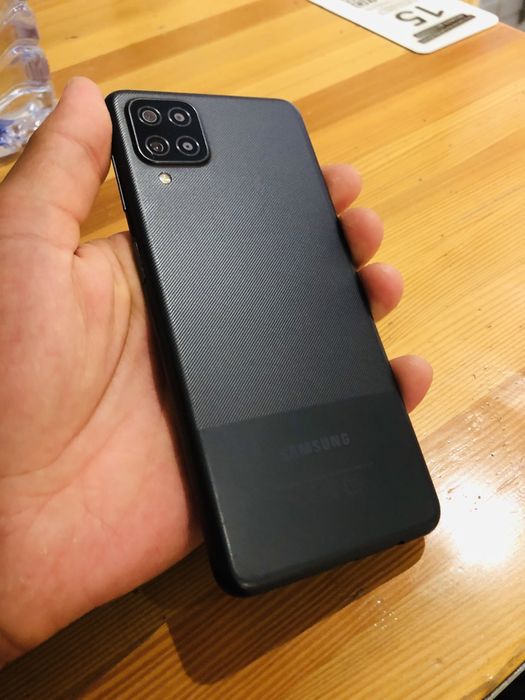 Samsung Galaxy A12