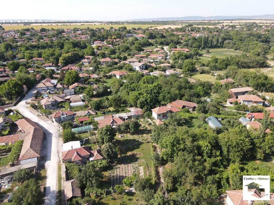 120336 Парцел с проект за едноетажна къща в с. Първомайци, В. Търново