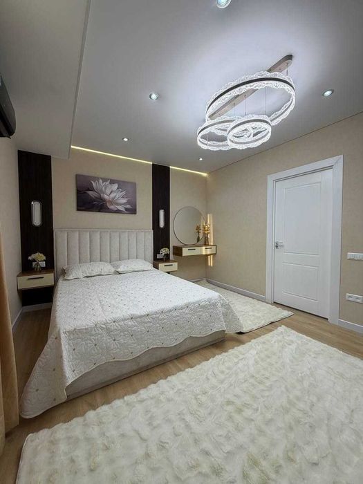 4-комнатная квартира 110 м², Московские Высотки, м. Хамида Алимджана