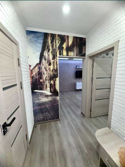 Нуравшон, ТРЦ Ривьера, 1-2/4/4, 42 м2