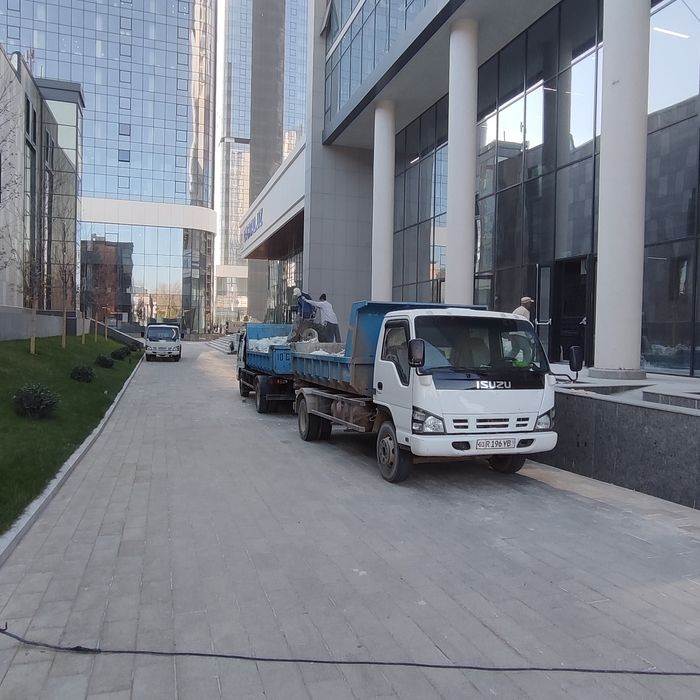 Вывоз мусорa . Строи мусор. Vivoz musor isuzi. Musur tashish