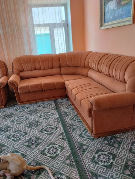 Мягкий угловой диван