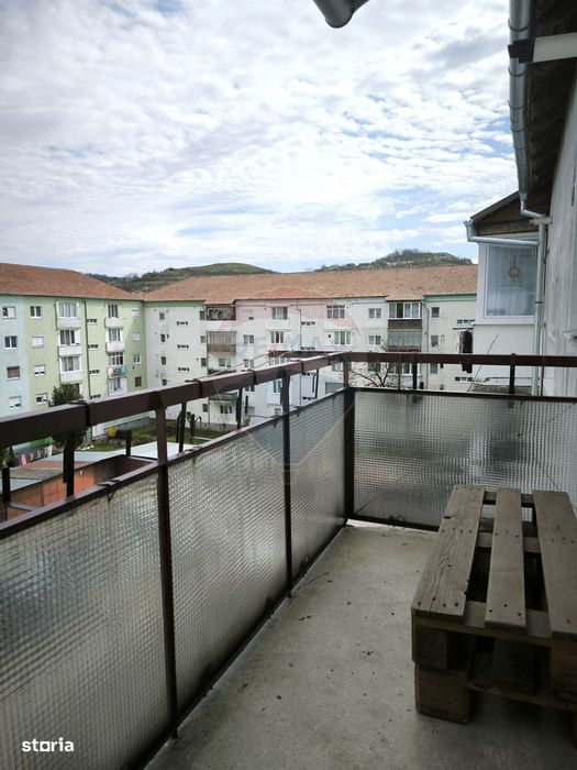 Apartament 3 camere decomandate gata de mutat | Vitrometan–Str. Vaslui