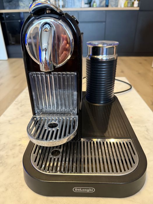 Nespresso DeLonghi citiz & milk
