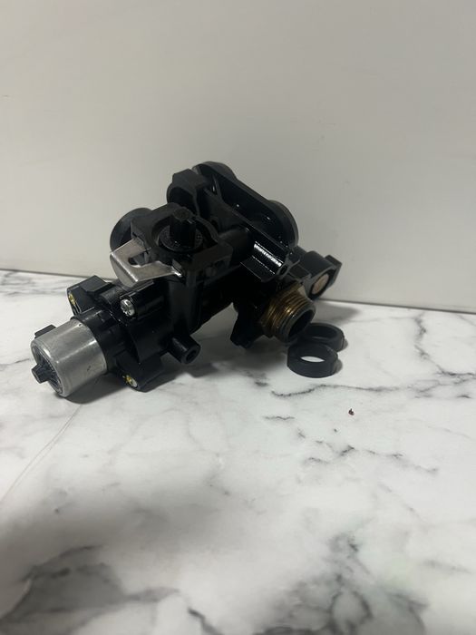 Kit servomotor si vana cu 3 cai centrala Ferroli Divatop, Bluehelix Tech C