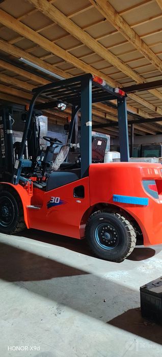 Вилочный погрузчик електрический кара heli elektrichiski  kara salarka