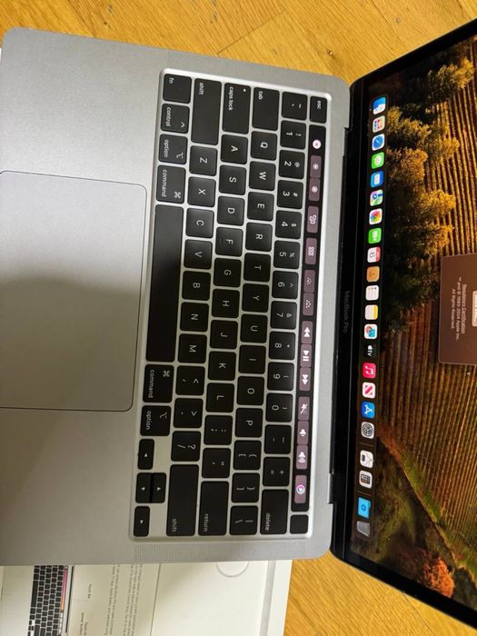 Macbook Pro 2020 1 ТБ